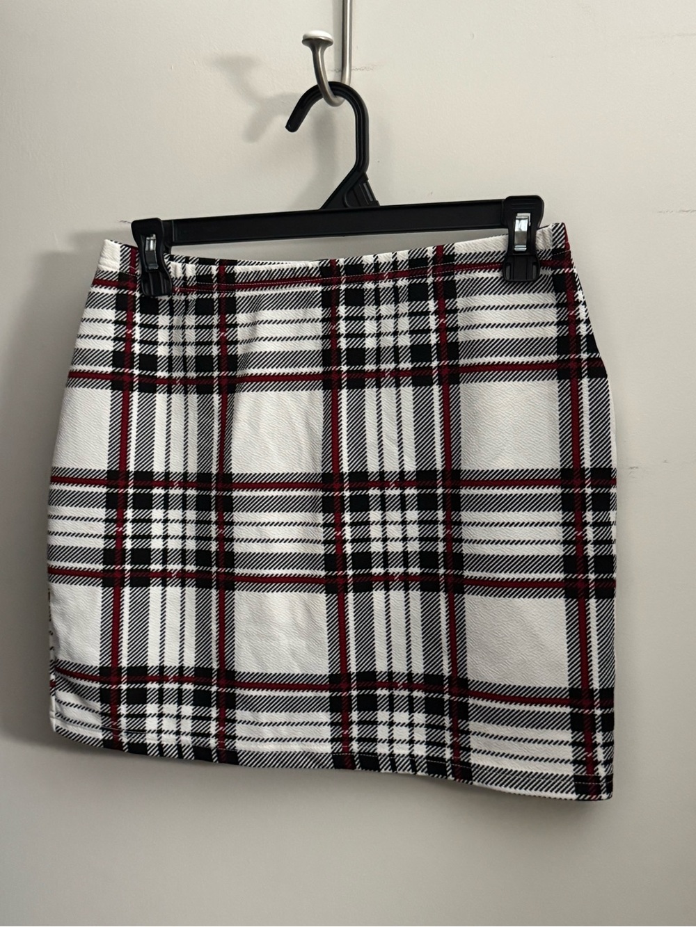 SHEIN White Plaid Mini Skirt with Black & Red Lines